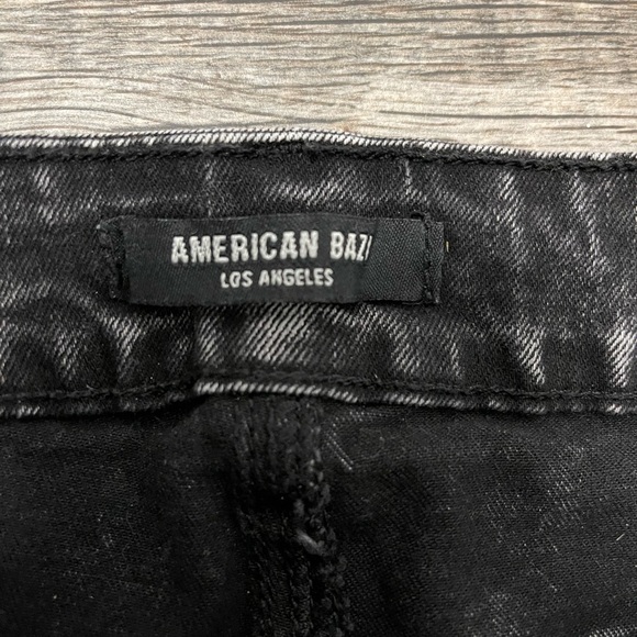 Short - Picture 2 of 3